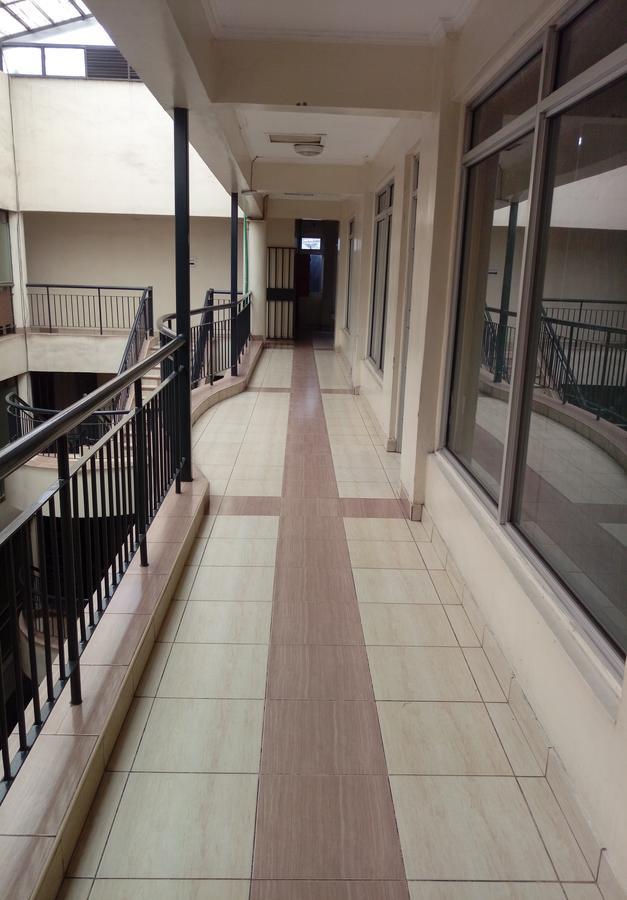 Ash White Hotel Nairobi Ngoại thất bức ảnh