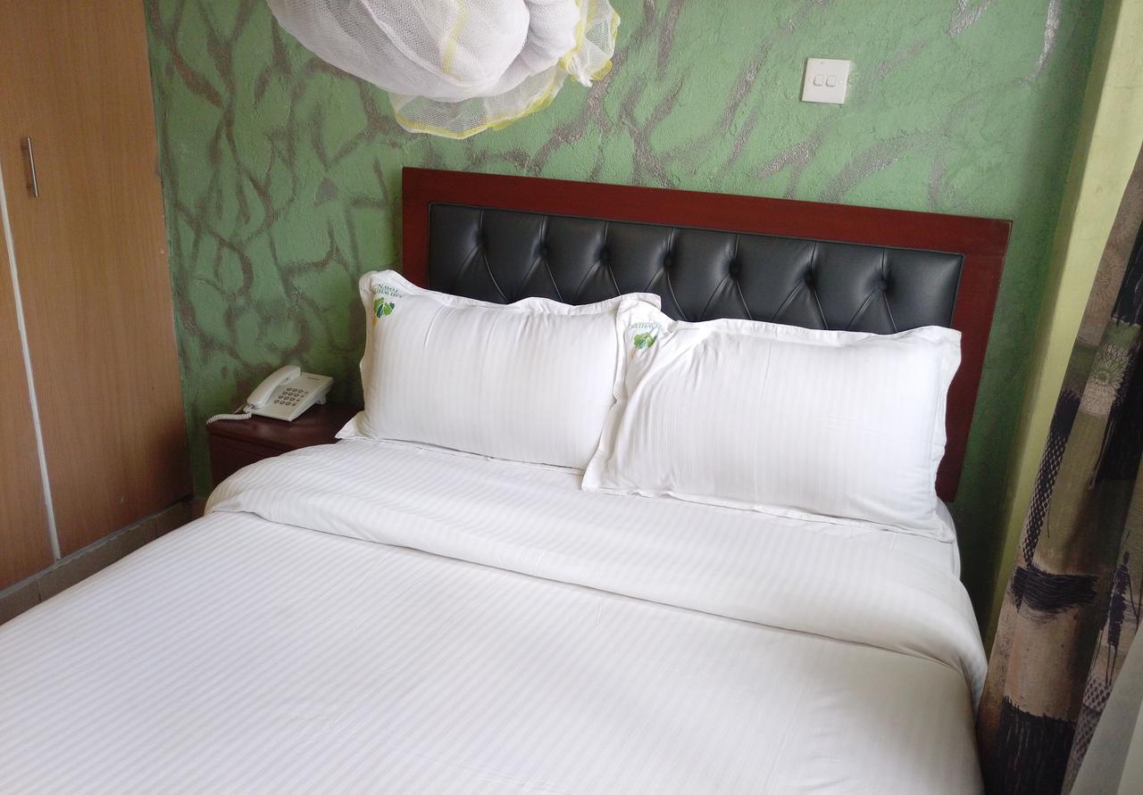 Ash White Hotel Nairobi Ngoại thất bức ảnh