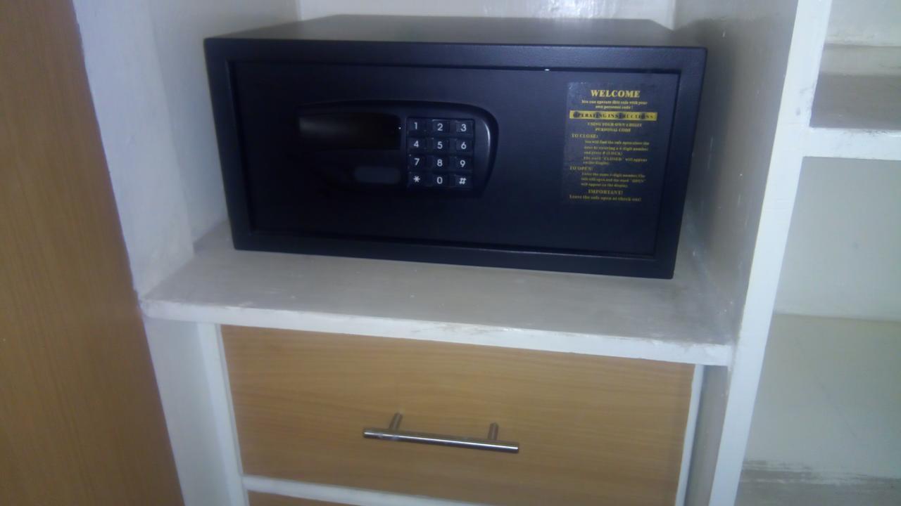 Ash White Hotel Nairobi Ngoại thất bức ảnh